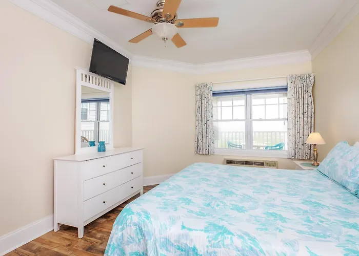Atlantic Breeze Suites