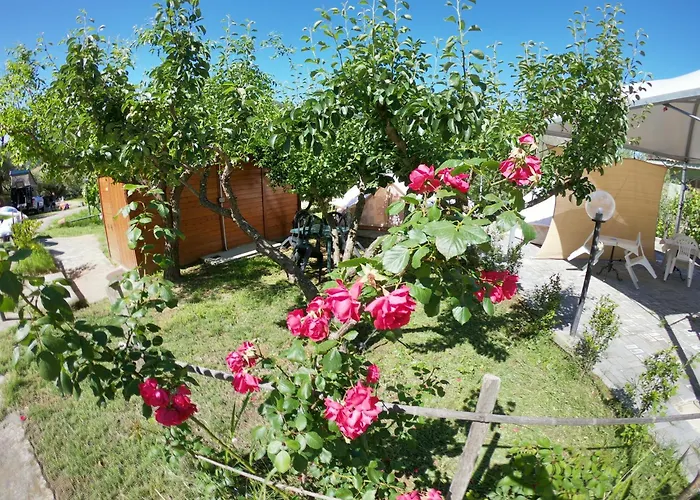 Gole Alcantara Mini Glamping Lanternavacanze