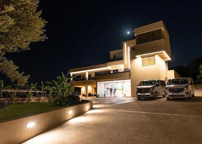 Airscape Hotel Free Shuttle From And To Athen'S Airport