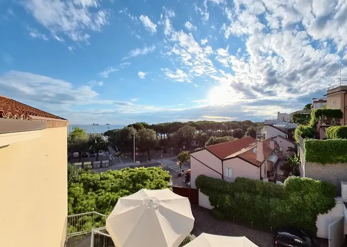 Hotel Tritone
