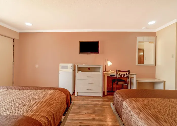 River Valley Motor Inn By Oyo La Grange Texas