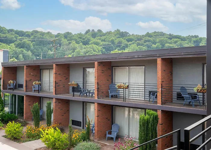 The Beaucatcher, A Boutique Motel