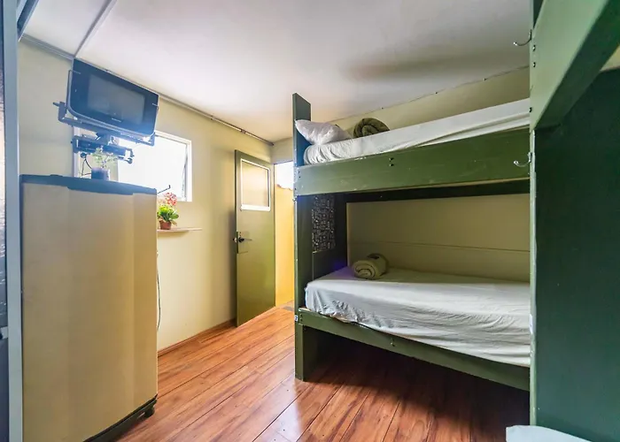 Hostel Multiverso
