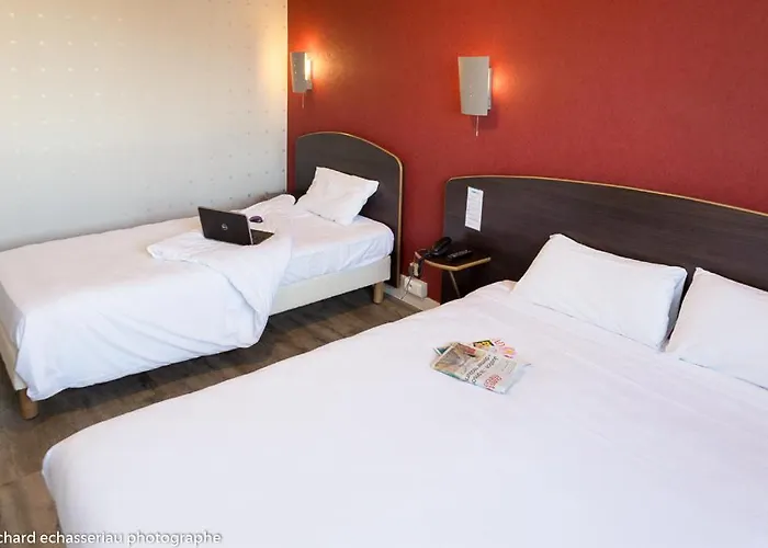 Hotel De La Vendee