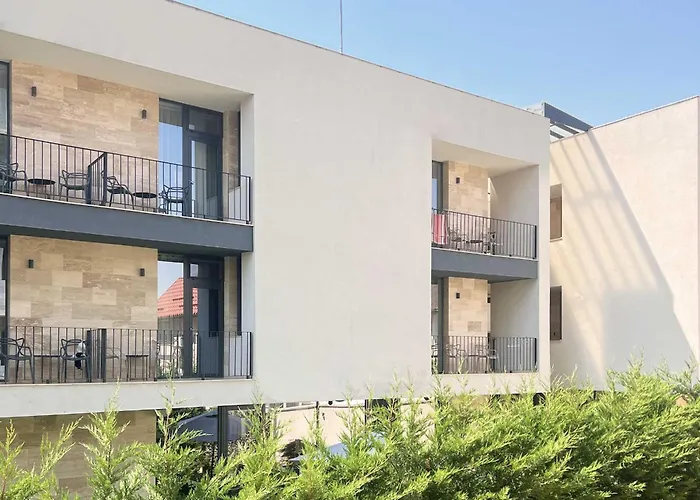 Vila Ducu Mamaia Nord - Teens And Adults Only 14 And Over