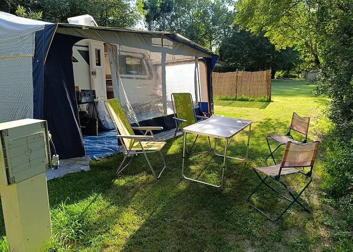 Camping Le Douzou