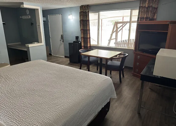 Safari Motel
