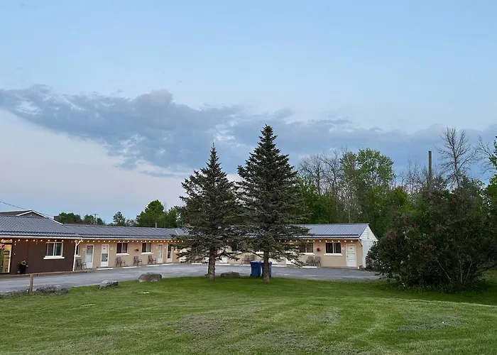 Carriage Inn Motel