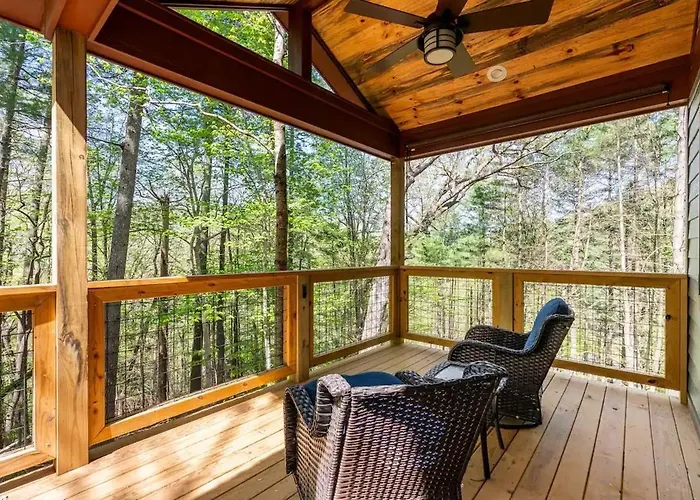 Oak Treehouse Cabin Rustic Luxury Near Asheville