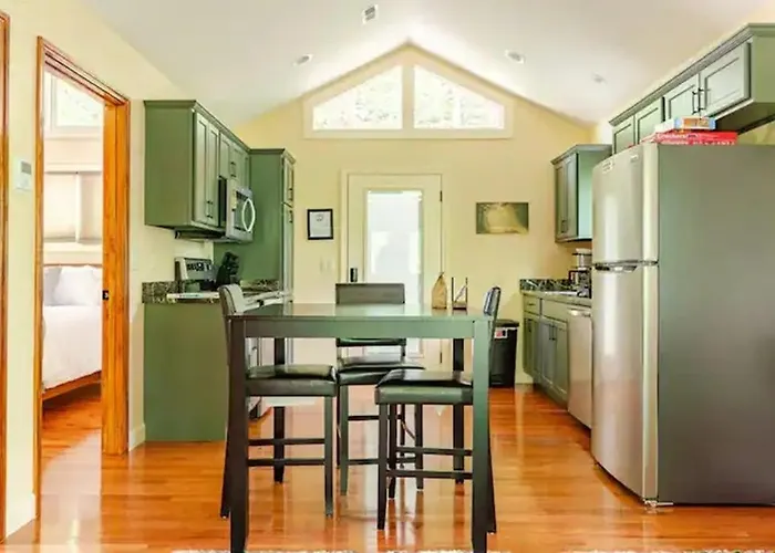 Crows Nest Luxury Near Asheville