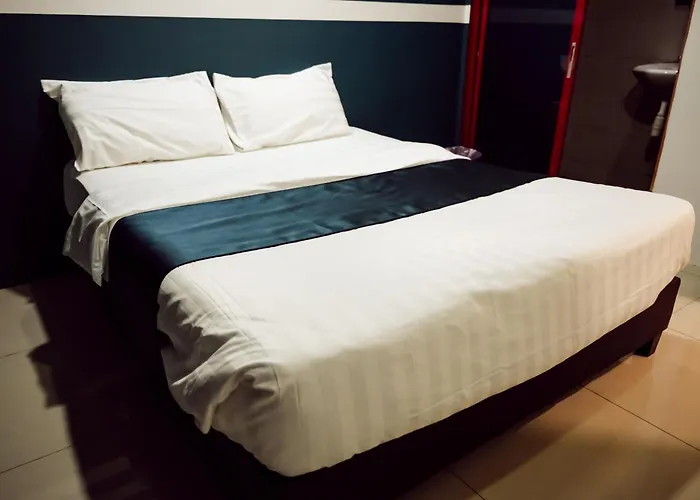 V Hotel Sri Gombak
