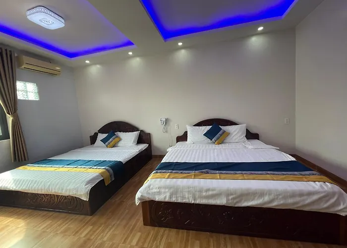 Trung Hieu Hotel - Ben Canh Mieu Ba Chua Xu