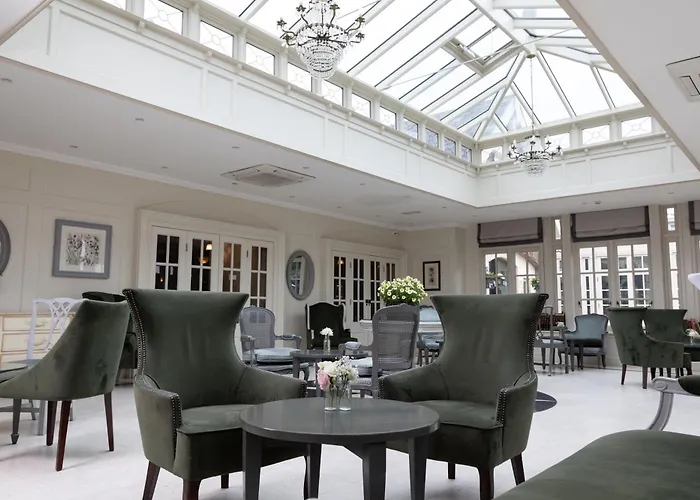 Killarney Heights Hotel
