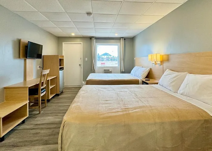 Summerside Motel &Cottages