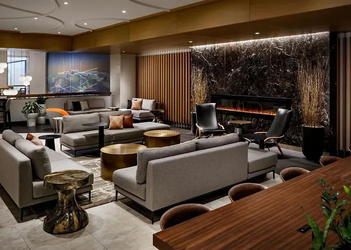 Montreal Marriott Chateau Champlain
