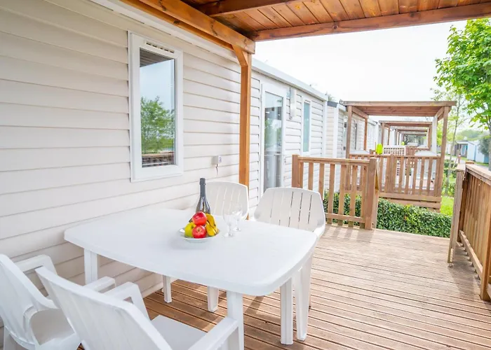 Happy Camp Mobile Homes In Camping Cisano San Vito