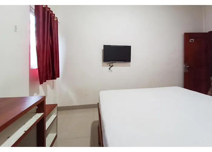 Reddoorz Near Terminal Roro Bandar Sri Junjungan