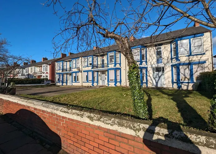 Eastbourne Lodge