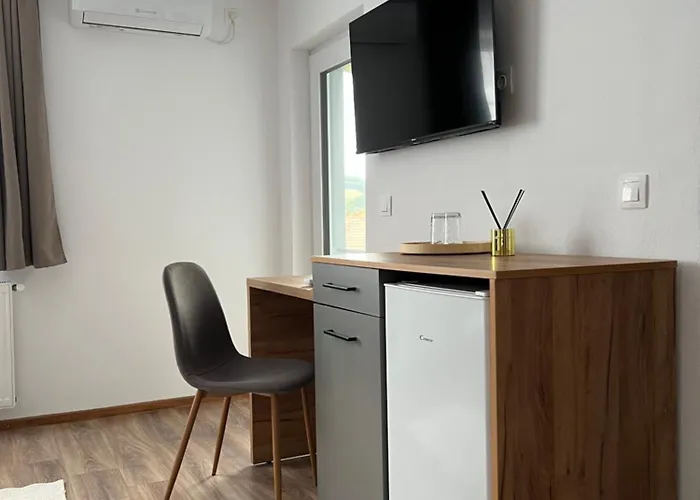 Salin Home