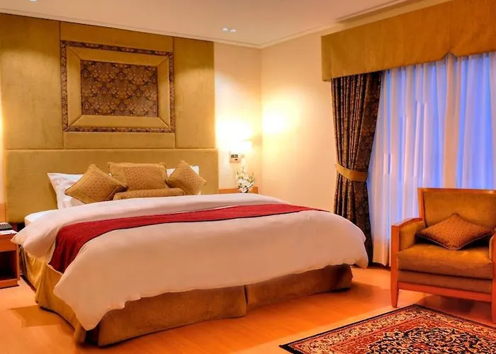 Park Lane Hotel