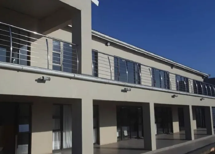 Zovuyo Hotel