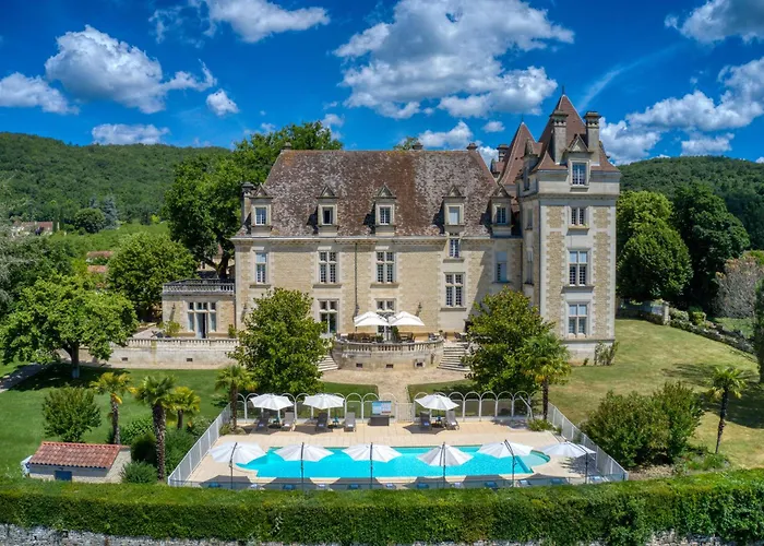 Domaine De Monrecour - Hotel & Restaurant - Proche De Sarlat