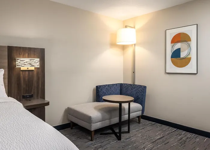 Holiday Inn Express Portland South - Lake Oswego By Ihg
