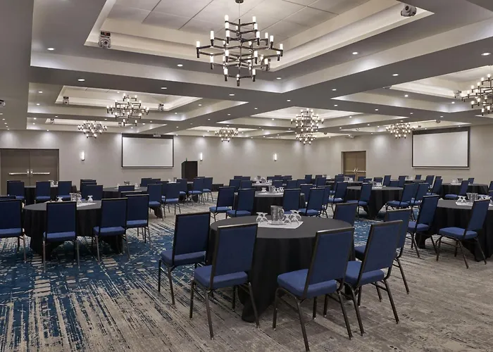 Four Points By Sheraton Point Edward Sarnia