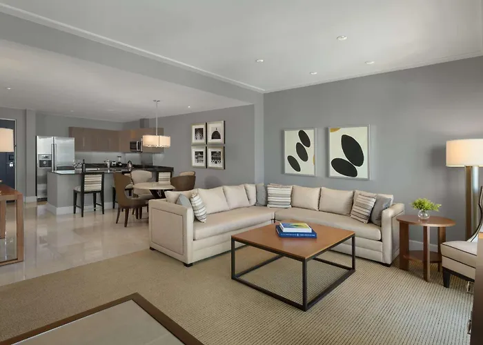Bristol Panama, A Registry Collection Hotel