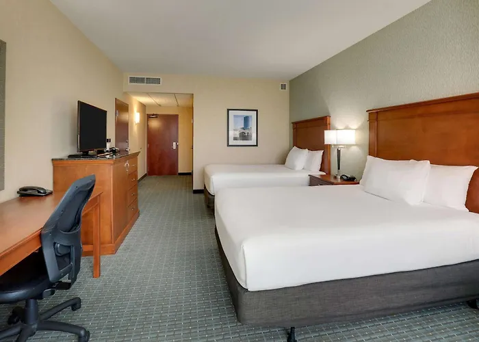 Drury Inn & Suites Grand Rapids
