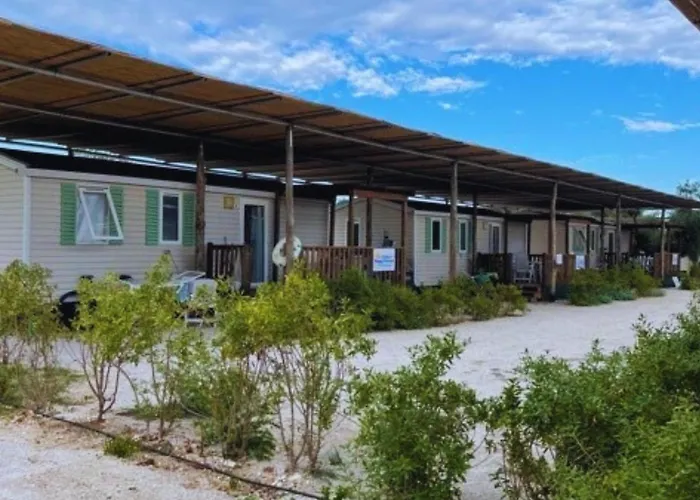 Happy Camp Mobile Homes In Porto Cesareo Camping