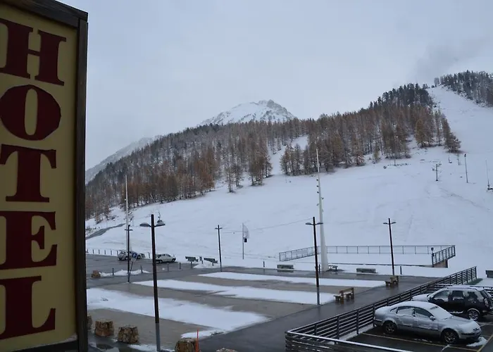 Hotel Alpis Cottia