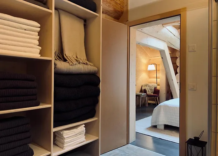 Standard 3 - Heiti Lodge