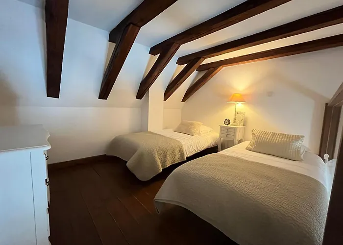 Hotel-Restaurant-Chambre Insolite Spa - Le XII De Luynes