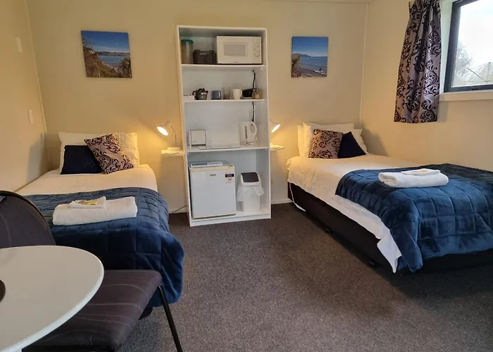 Cheviot Motels, Cabins And Camp