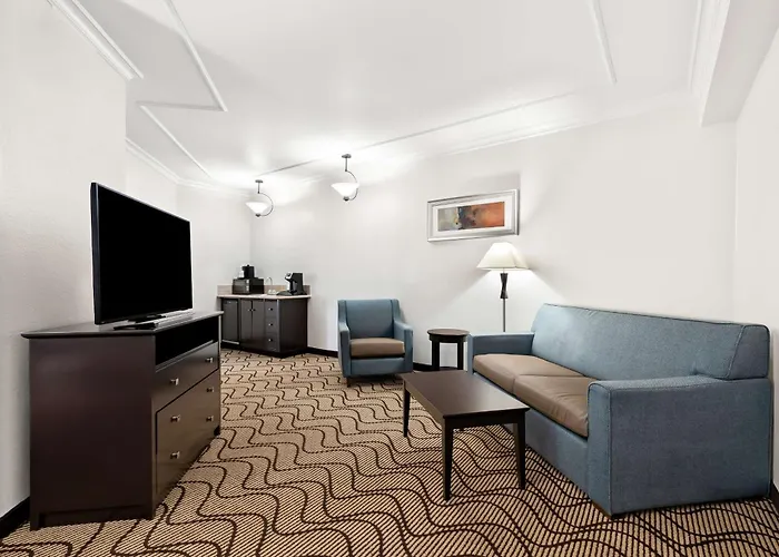 Best Western Plus Irvine Spectrum Hotel