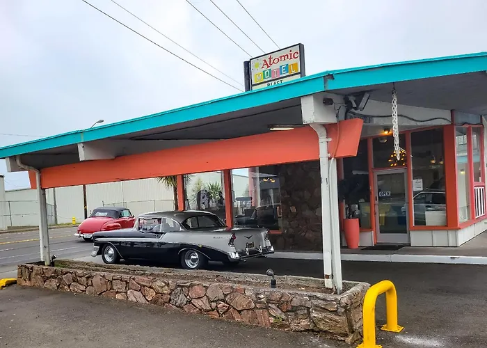 Atomic Motel