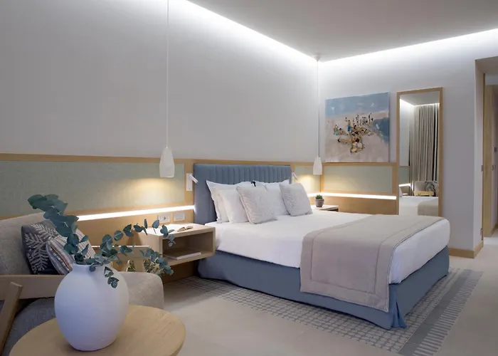 Ammoa Luxury Hotel & Spa Resort