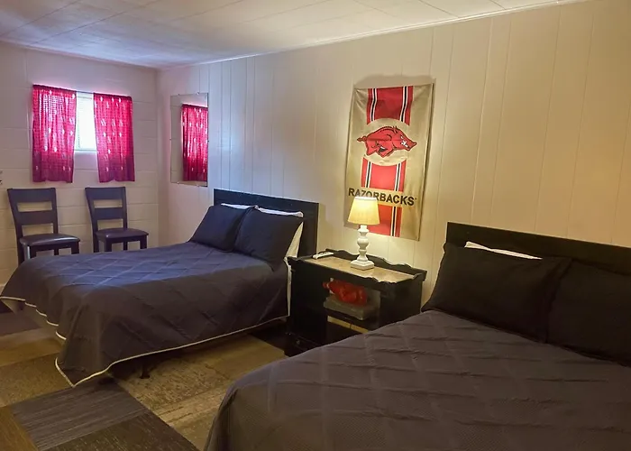 Sportsman'S Lodge