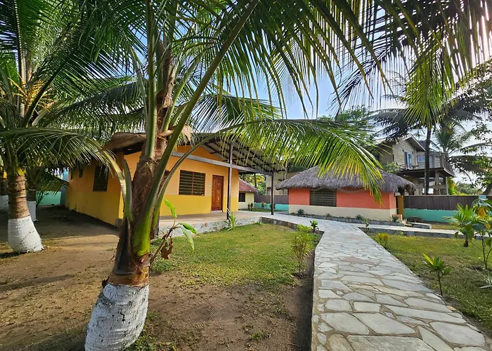Uzoma'S Lodge