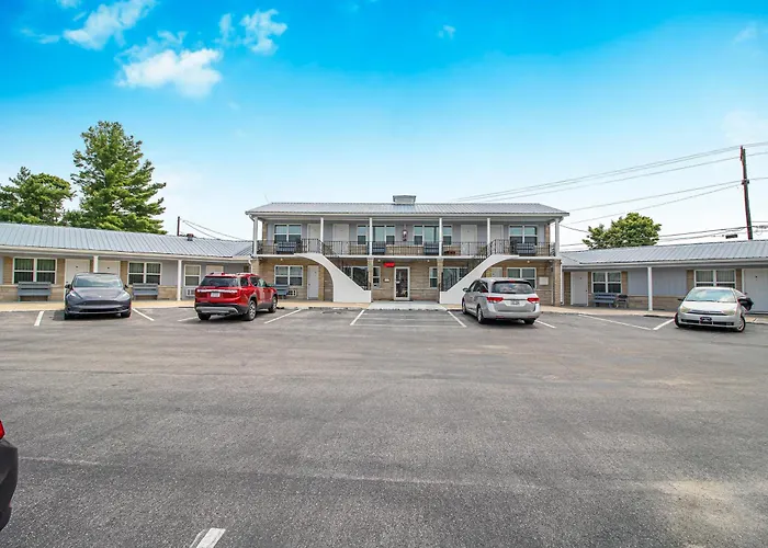 Horse Cave Motel