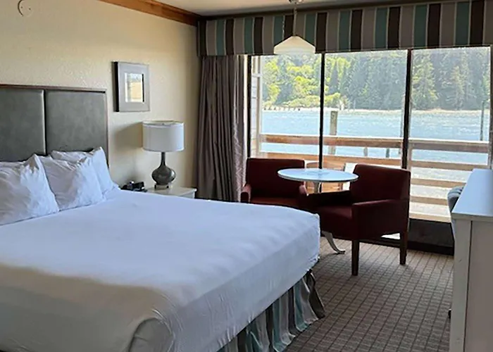 River House Inn, A Baymont By Wyndham