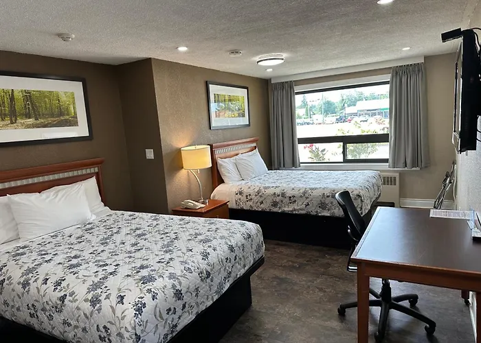 Champlain Motor Inn