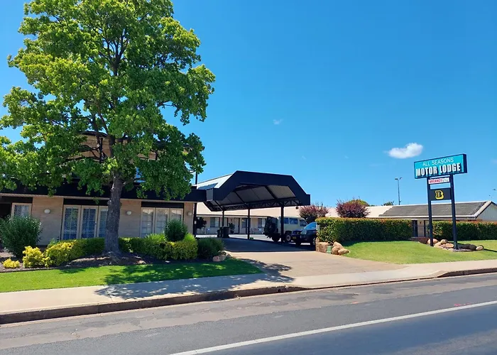 All Seasons Motor Lodge