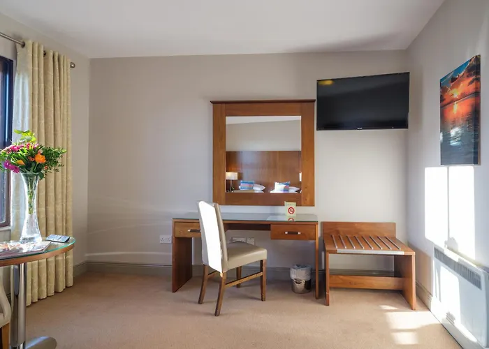 Cryans Hotel