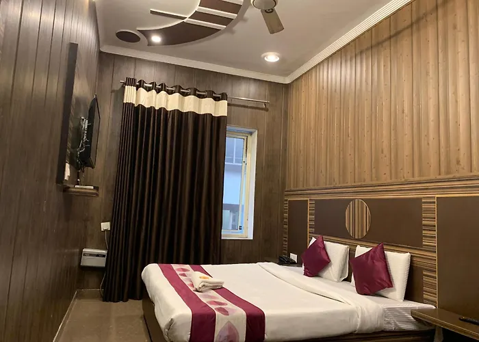 Hotel Pardesi,Har Ki Pauri Road Haridwar