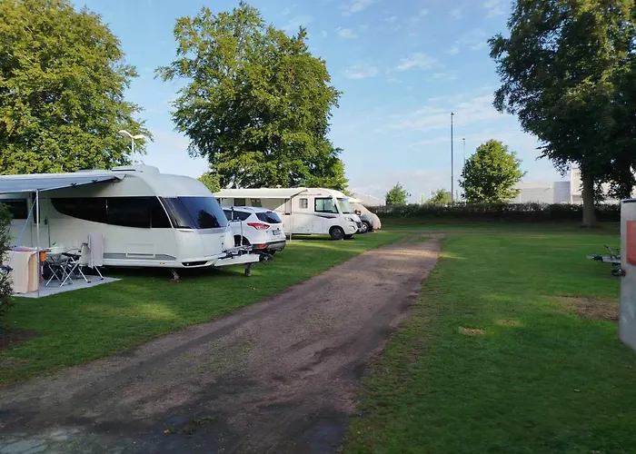 Charlottsborgs Camping Och Vandrarhem