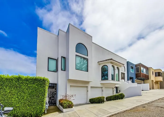 Luxury 3Br Home - Pano Views, Steam Room & Deck