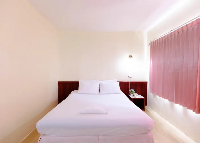 Chumphon Palace Hotel