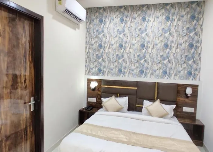 Hotel Gs Grand Amritsar